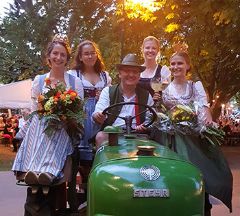 Pferschy-Seper_Weingut_Koenigin_2019 Pferschy-Seper_Winzerkönigin